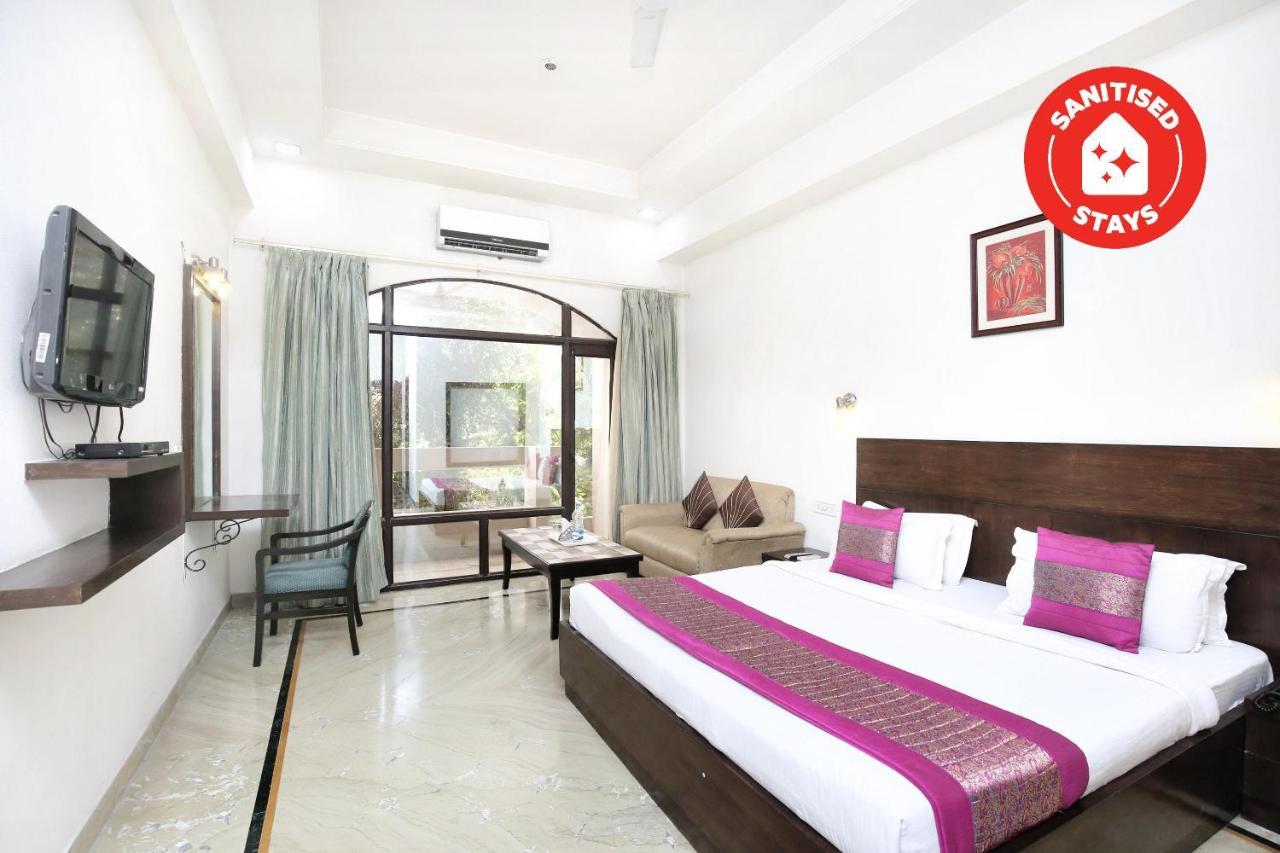 Capital O 15395 Hotel 42 Amritsar Exterior photo