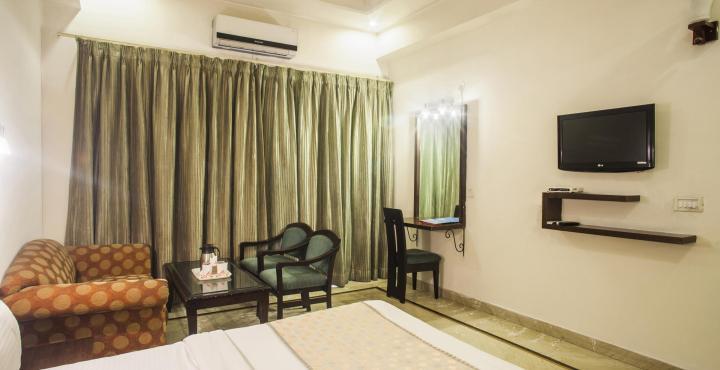 Capital O 15395 Hotel 42 Amritsar Exterior photo